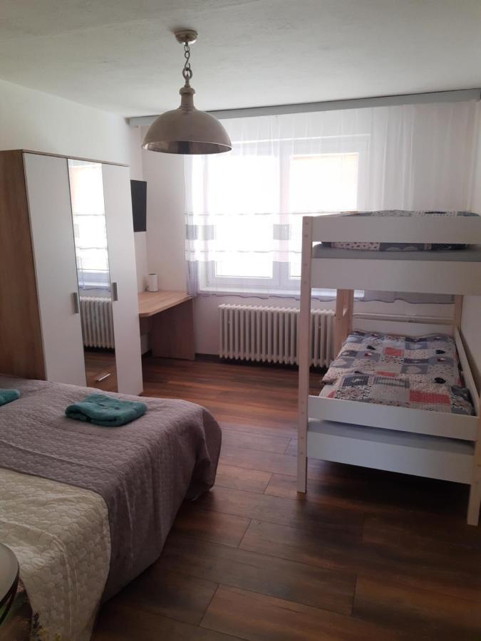 Apartman U Lidusky Breclav ภายนอก รูปภาพ